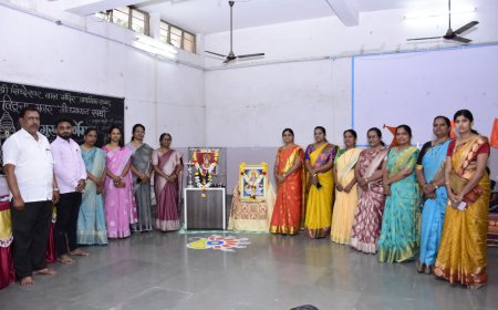 गुरुपौर्णिमेचे औचित्य साधन विठूचा गजर ही गीत गायनाची स्पर्धा