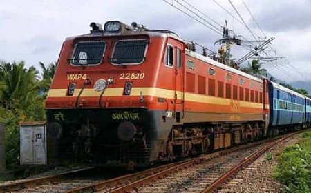 "रेल्वेने घेतला सहा दिवसाचा मेगा ब्लॉक; इंटरसिटी एक्सप्रेस तीन दिवसांसाठी रद्द!