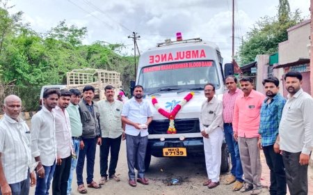 महात्मा बसवेश्वर ब्लड बँकेची ॲम्बुलन्स सेवा सोलापूरकरांच्या सेवेसाठी रुजू