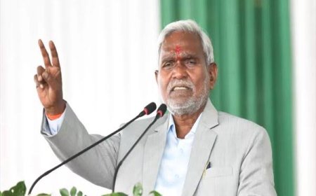 बांगलादेशी घुसखोरांना थोपवणार”; भाजपा प्रवेशानंतर चंपाई सोरेन यांचं पहिलं आश्वासन