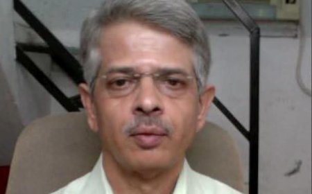 डॉ.वळसंगकर आत्महत्येचे कारण "ती"