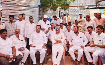 सोलापूर मार्केट कमिटीवर दादागिरी?