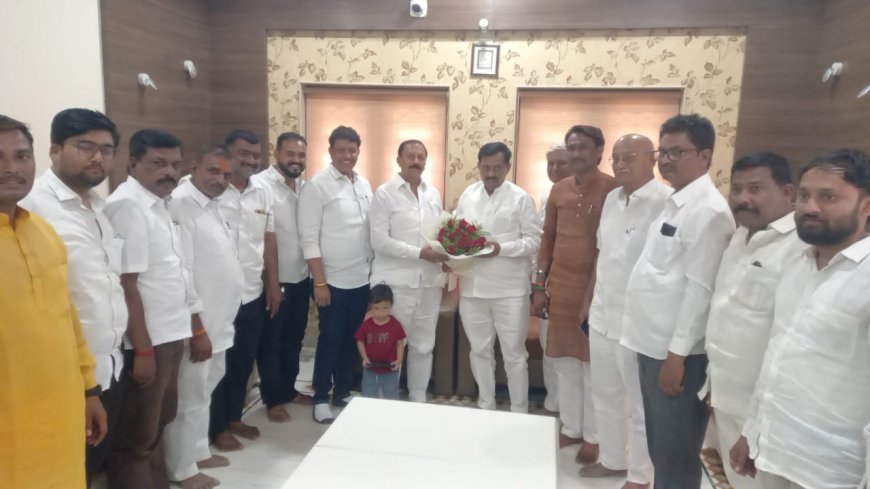 सोलापूर एपीएमसी निवडणुकीत अब आयेगा मजा....नवा ट्वीस्ट