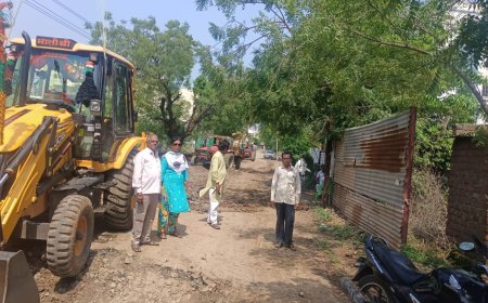 प्रियांका नगर ते विश्व सोसायटी येथे रस्त्याचे काम सुरू