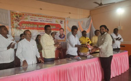 पत्रकार तेजस मुद्दे यांचा सत्कार