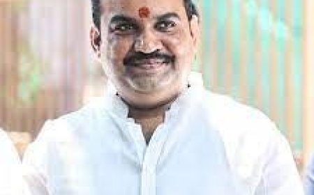 युवा नेते उदयशंकर पाटलांच्या मालमत्तेवर परळी वैजनाथच्या  बॅकेचा ताबा