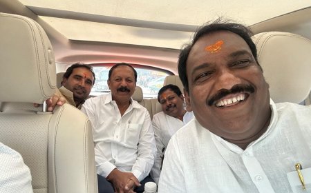 आहेतच चार? होणार ७५ पार!!