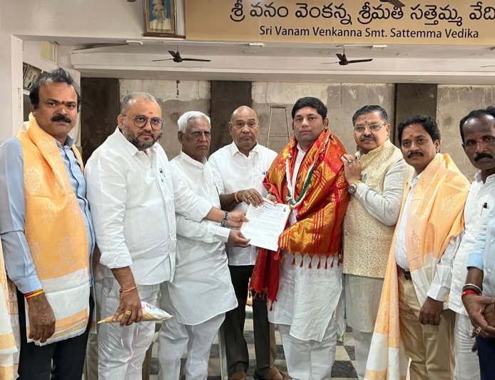 पश्‍चिम महाराष्ट्र पद्मशाली संघाच्या अध्यक्षपदी डॉ.सूर्यप्रकाश कोठे यांची निवड