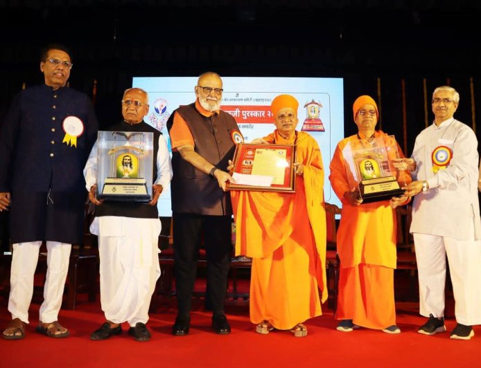 शासनावर अवलंबित्व न राहता समाज उभा करणे ही गरज : अतुलजी लिमये