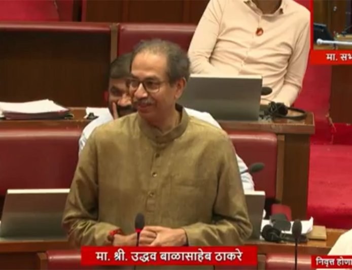 उध्दवा अजब तुझे सरकार!  विद्यमान सरकारलाच ठाकरे यांचा सवाल