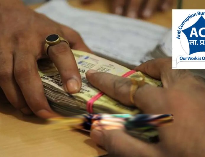 मोहोळमध्ये एसीबीचा सापळा; १० हजारांची लाच घेताना तलाठी रंगेहाथ अटक