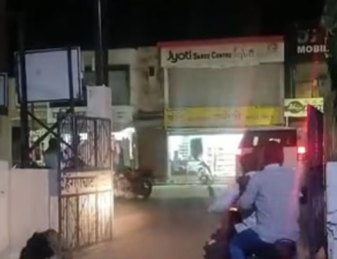 तुकाराम मुंडे यांचे अपहरण; डोळ्यांवर पट्टी बांधून वर्ध्यात सोडले
