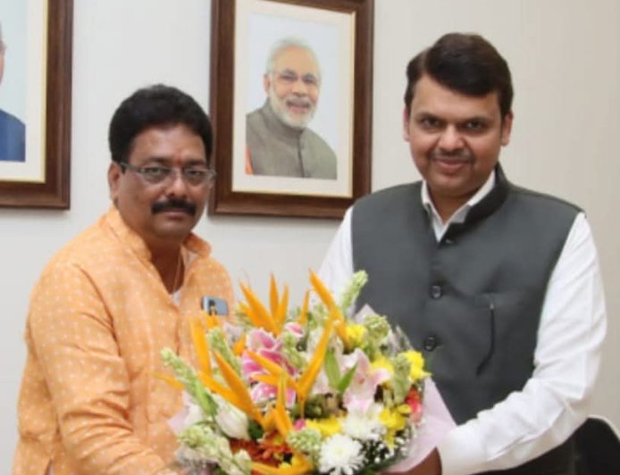 जनसेवेलाच वाढदिवसाची भेट!