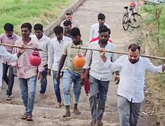 Gen-Z चा आविष्कार, श्रावणानिमित्त विहिंपच्या कावड यात्रेत युवकांचा सहभाग!