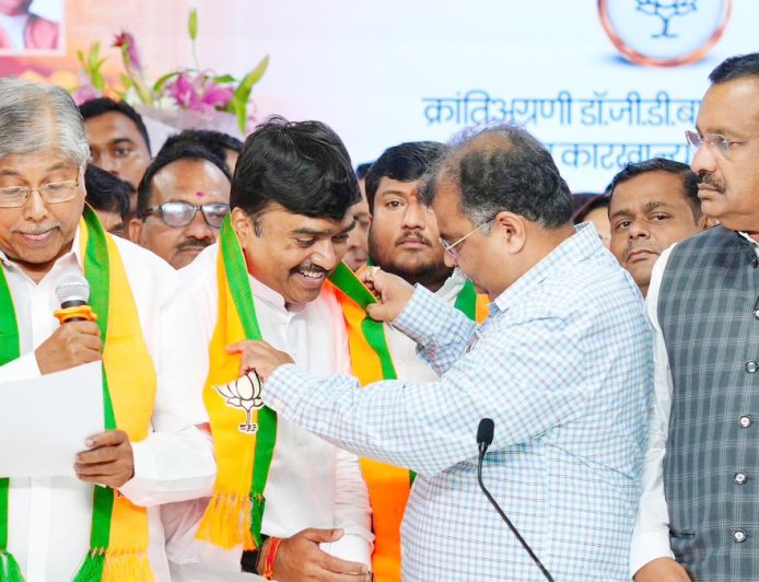 पुणे पदवीधरमधून इनकमिंग लाड?